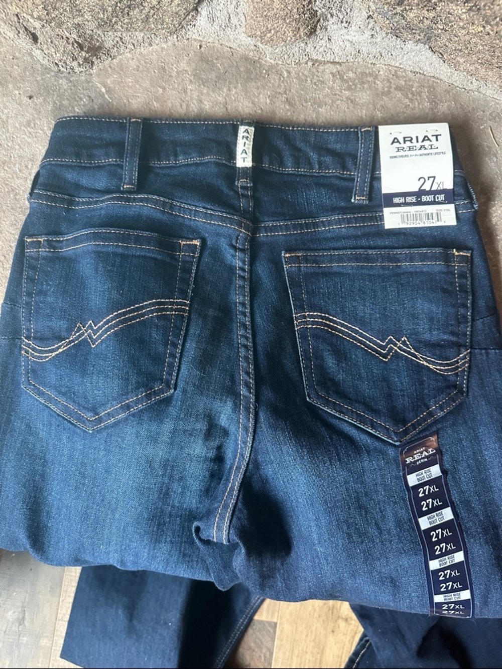 Ariat REAL High Rise Ballary Boot Cut Jean 27XL - Picture 4 of 5